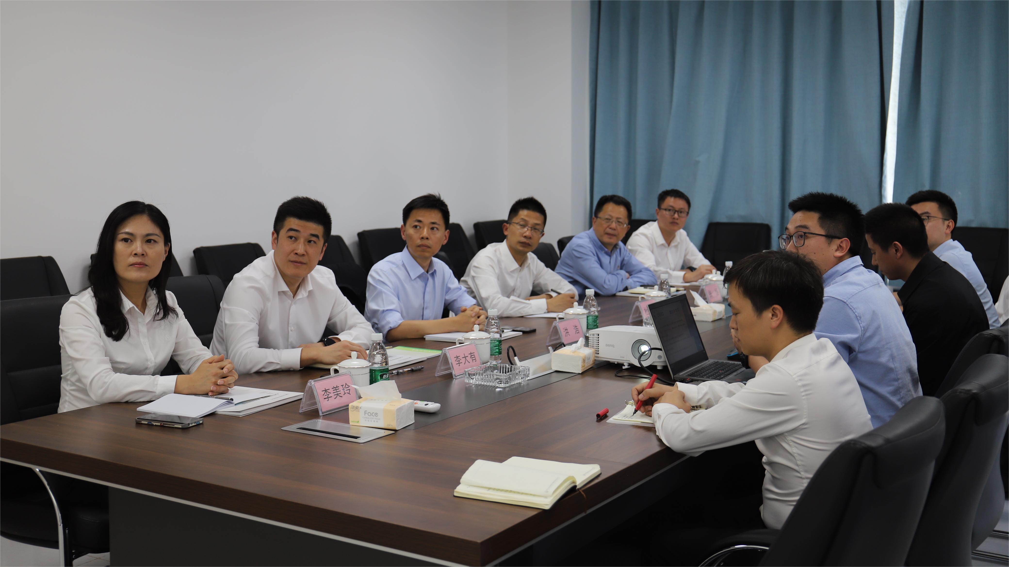 四川省生態(tài)環(huán)保集團副總經理洪浩一行蒞臨天晟源環(huán)保東部新區(qū)檢測中心調研指導